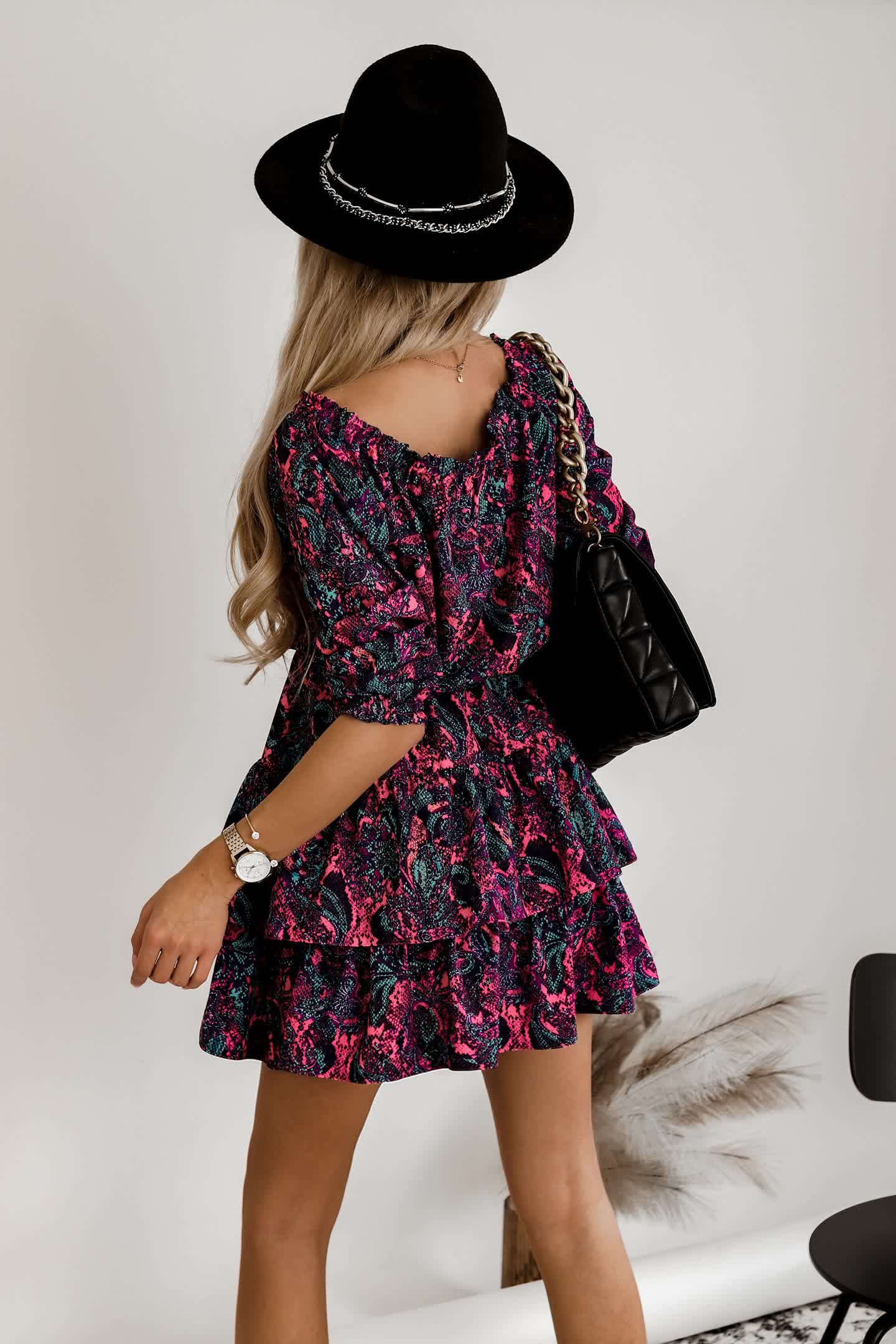 SUKIENKA HISZPANKA KRÓTKA Z GUMKĄ W PASIE I FALBANKAMI - obrazek 4