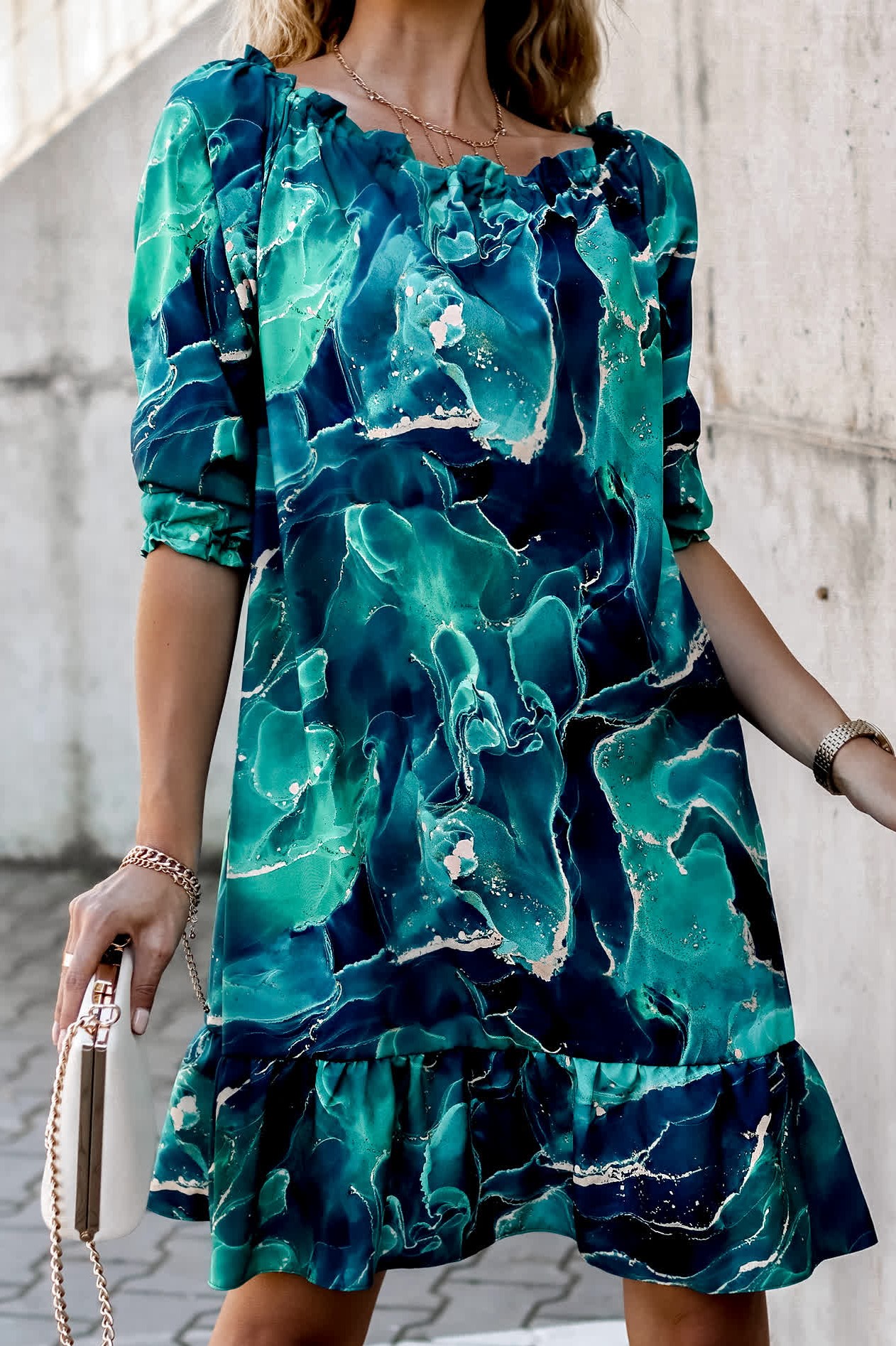 SUKIENKA HISZPANKA LUŹNA BĄDŹ WIĄZANA Z PASKIEM Z FALBANKĄ